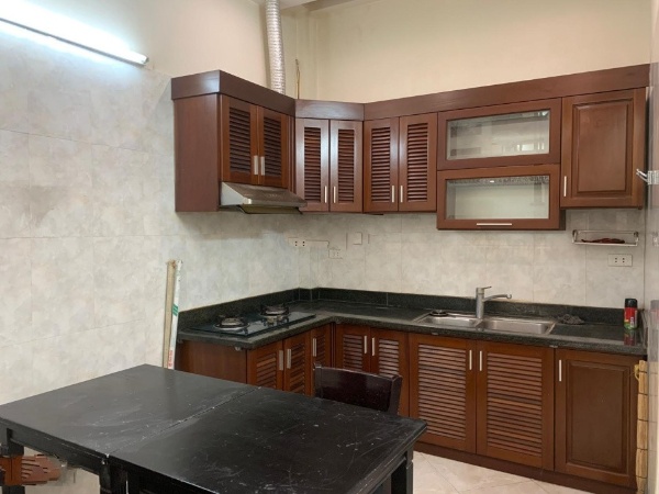 Bán nhà 5 tầng liền kề công viên Thống Nhất tại Lê Đại Hành, Hai Bà Trưng, Hà Nội